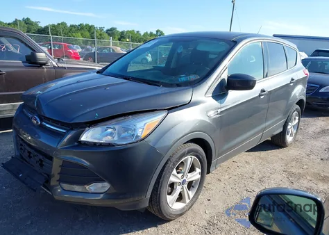2015 Ford Escape Se z USA, uszkodzony, nr VIN 1FMCU0G71FUA13891